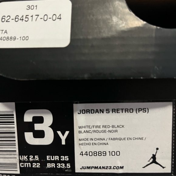 Jordan 5 Retro: Size 3 - White/Fire Red-Black - Picture 2 of 3